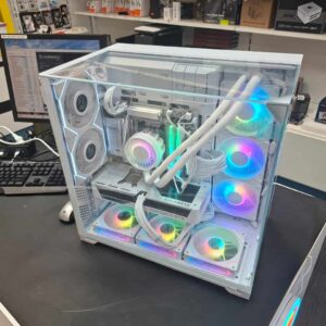 Lian Li O11D Compact White Gaming PC custom built by Techmann Vienna